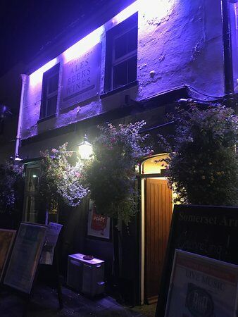 Somerset Arms