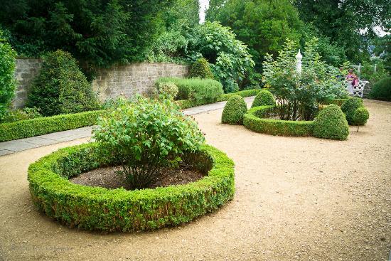 Georgian Garden