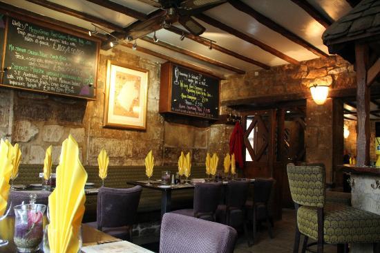 Lygon Arms Hotel
