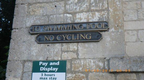 Bradford on Avon swimming pool